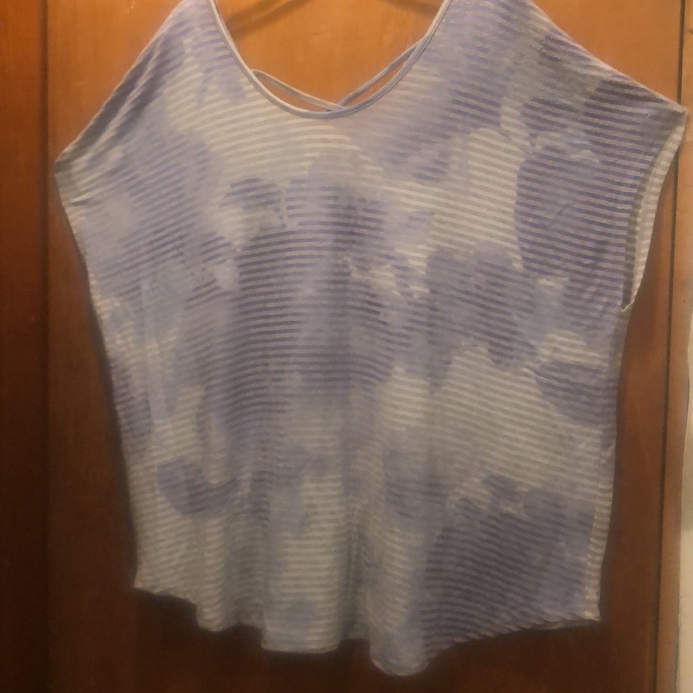 Plus size purple & gray short sleeve top - Picture 3 of 5